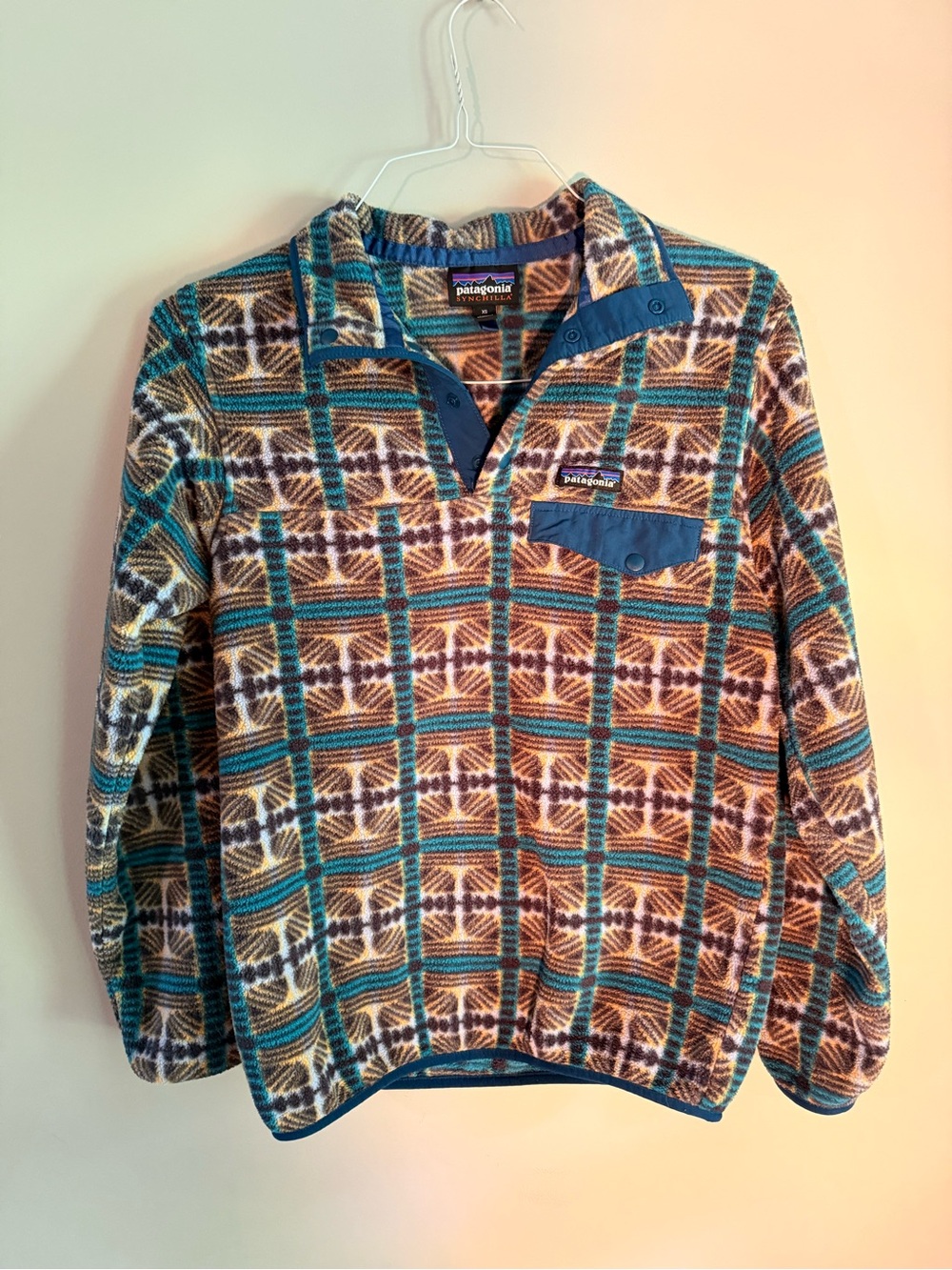 Patagonia Synchilla. Size xs. Snap T fleece pullover a geometric “snow beam”